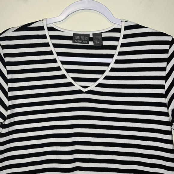 Women’s Additions Chico’s size 1 striped tee shirt top medium - Picture 2 of 4